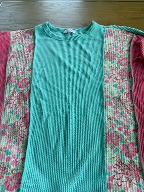 Casual Floral-Panel Knit Top - Mint & Pink